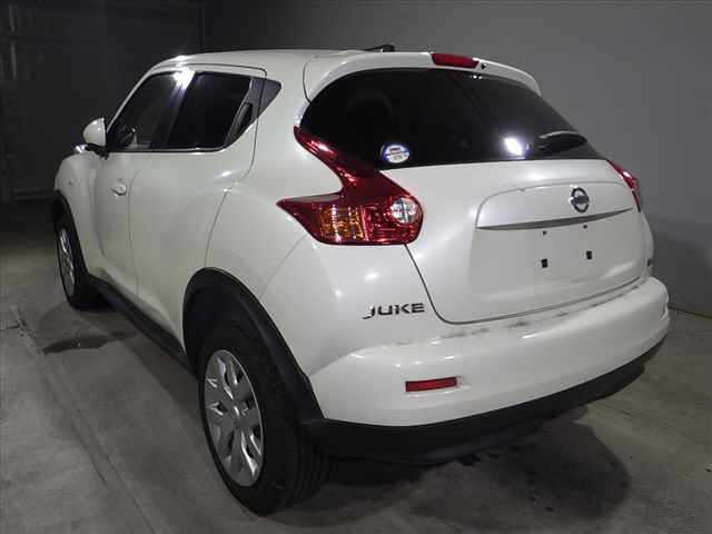 NISSAN JUKE 2012