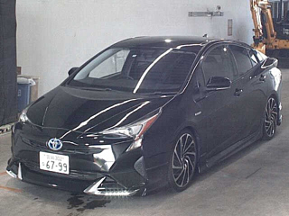 TOYOTA PRIUS 2016