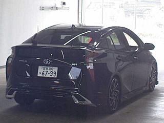 TOYOTA PRIUS 2016