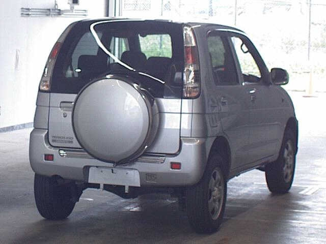 DAIHATSU TERIOS KID 2010