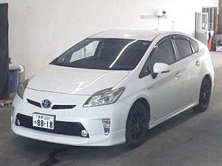 TOYOTA PRIUS 2013