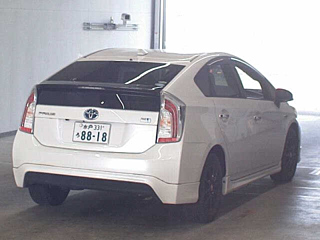 TOYOTA PRIUS 2013