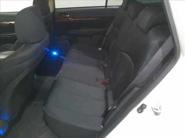 SUBARU LEGACY 2010