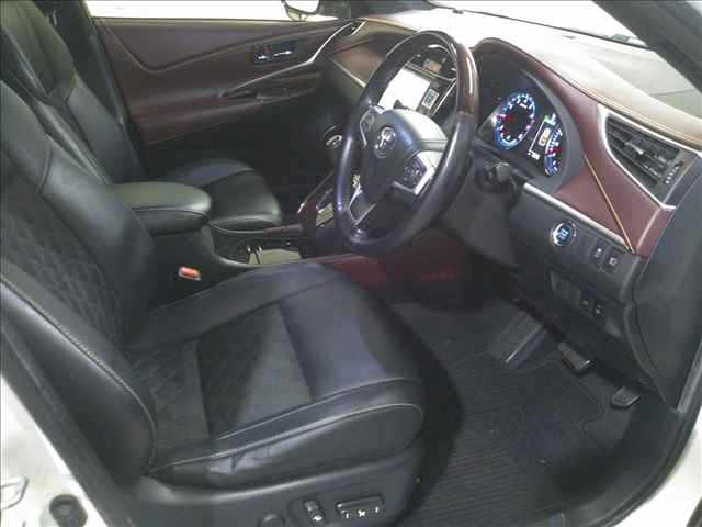 TOYOTA HARRIER 2014