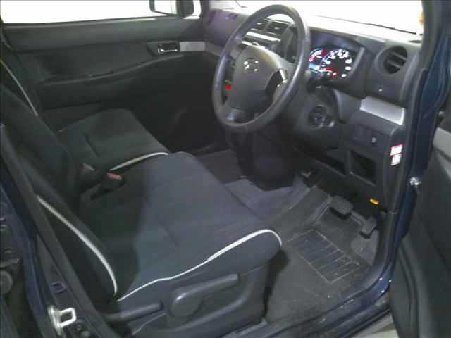 DAIHATSU MOVE CONTE 2015