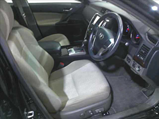 TOYOTA MARK X 2011