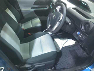 TOYOTA AQUA 2012
