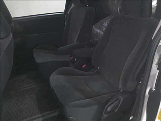 TOYOTA VOXY 2012