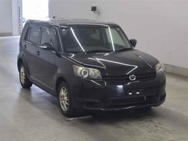 TOYOTA COROLLA RUMION 2011