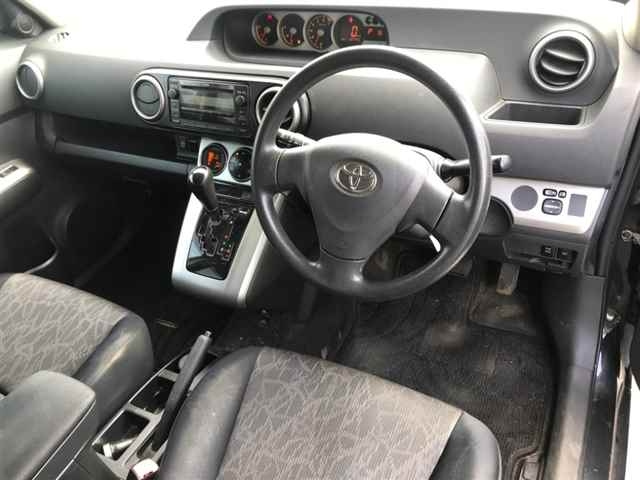 TOYOTA COROLLA RUMION 2011