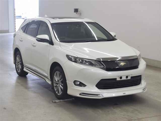TOYOTA HARRIER 2014