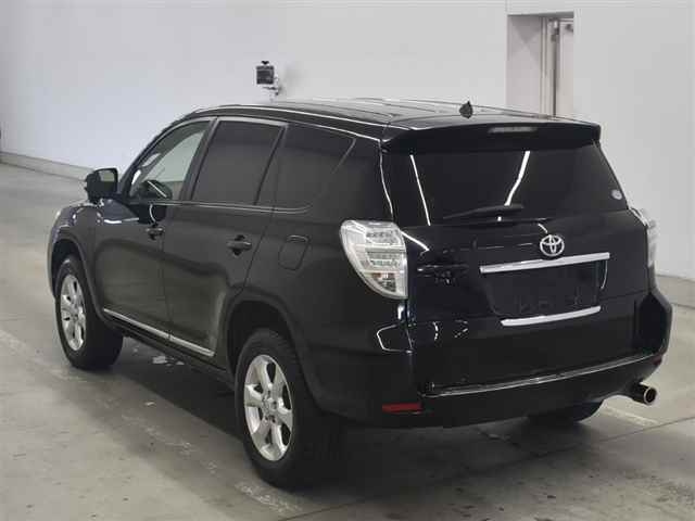 TOYOTA VANGUARD 2013