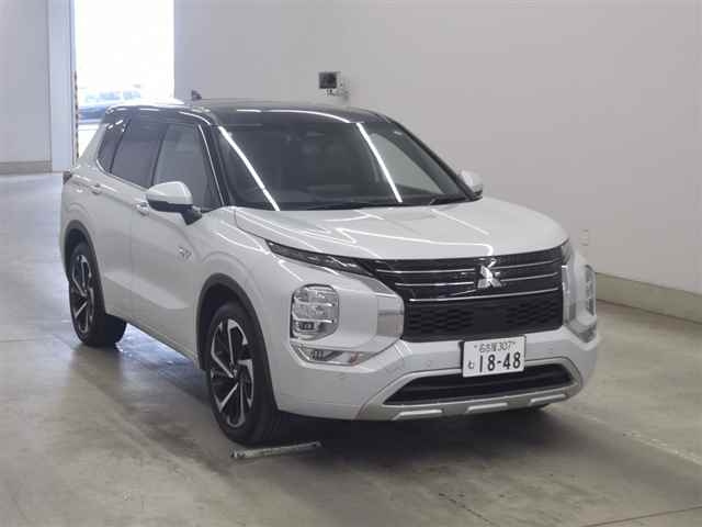 MITSUBISHI OUTLANDER PHEV 2022
