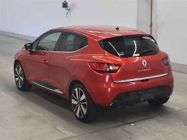 RENAULT LUTECIA 2016