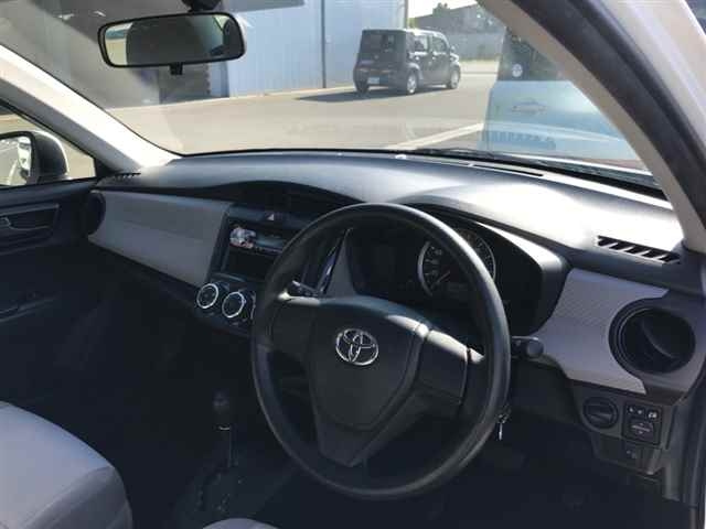 TOYOTA COROLLA AXIO 2015