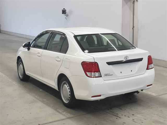 TOYOTA COROLLA AXIO 2015