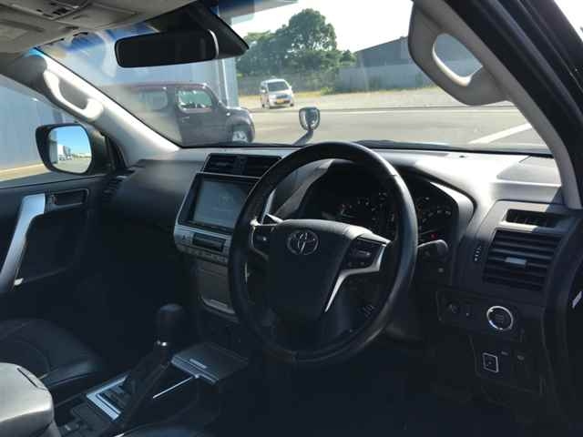 TOYOTA LAND CRUISER PRADO 2018
