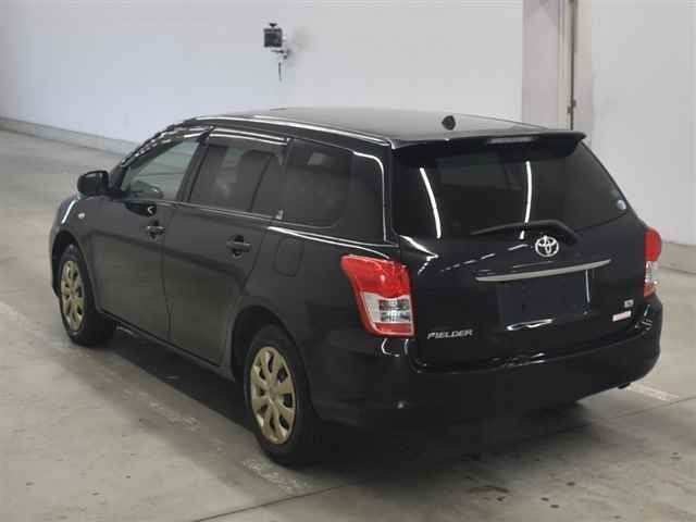 TOYOTA COROLLA FIELDER 2010