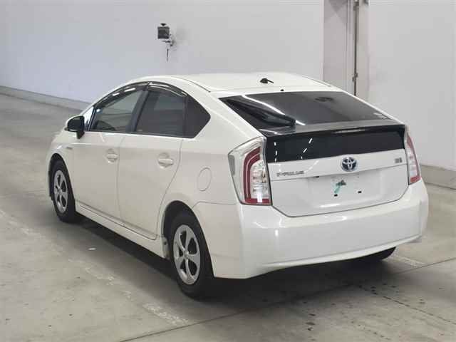 TOYOTA PRIUS 2013