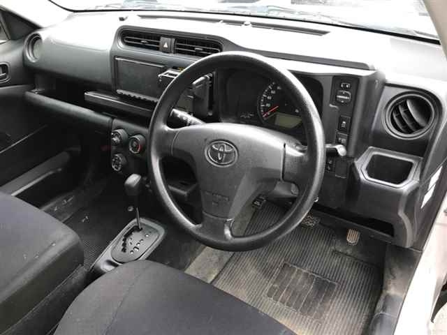TOYOTA PROBOX 2020
