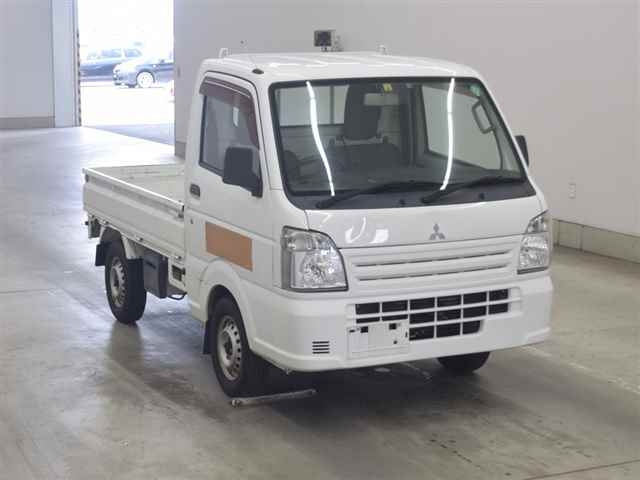 MITSUBISHI MINICAB TRUCK 2015