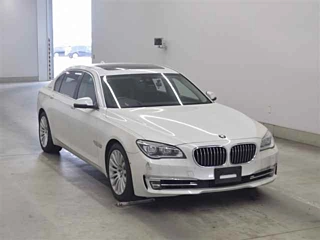 BMW 7 SERIES 2013