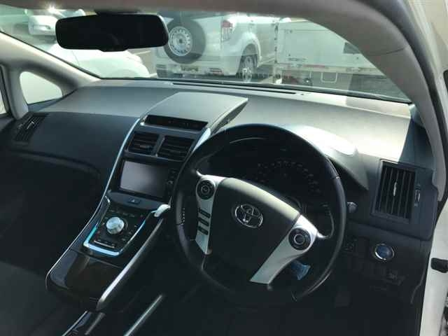 TOYOTA SAI 2017