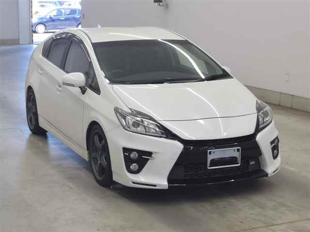 TOYOTA PRIUS 2012