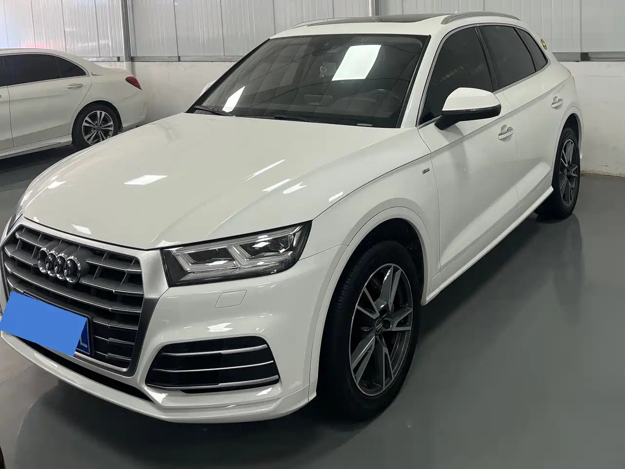 AUDI Q5L 2019