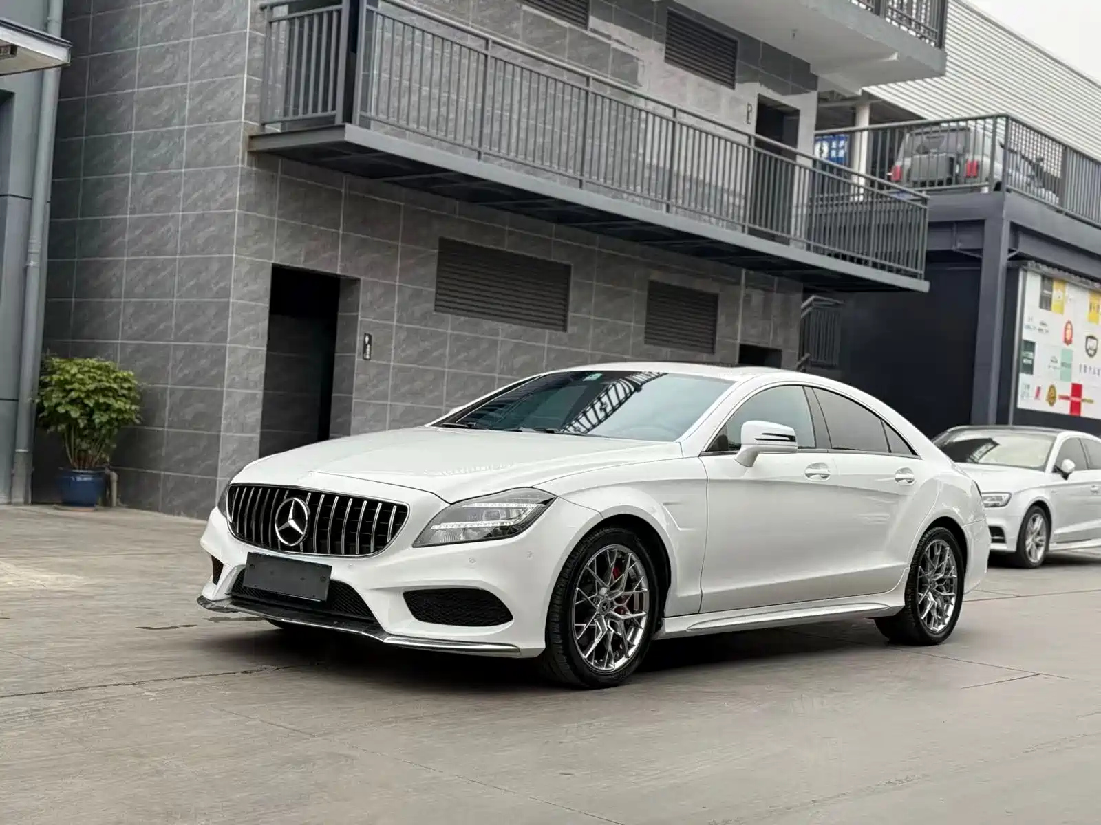 MERCEDES-BENZ CLS 2016