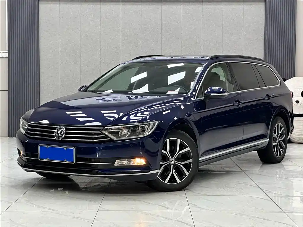 VOLKSWAGEN PASSAT VARIANT 2019