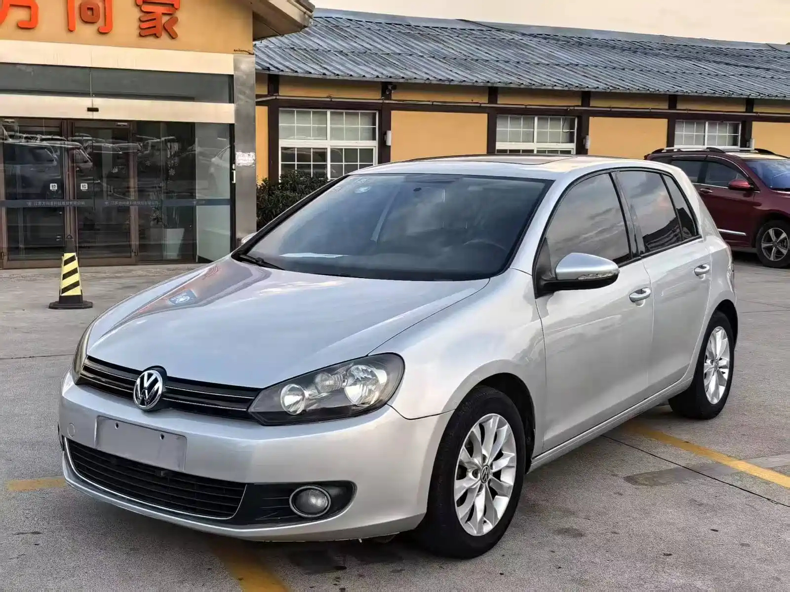 VOLKSWAGEN GOLF 2013