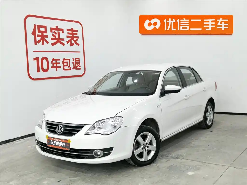 VOLKSWAGEN BORA 2012