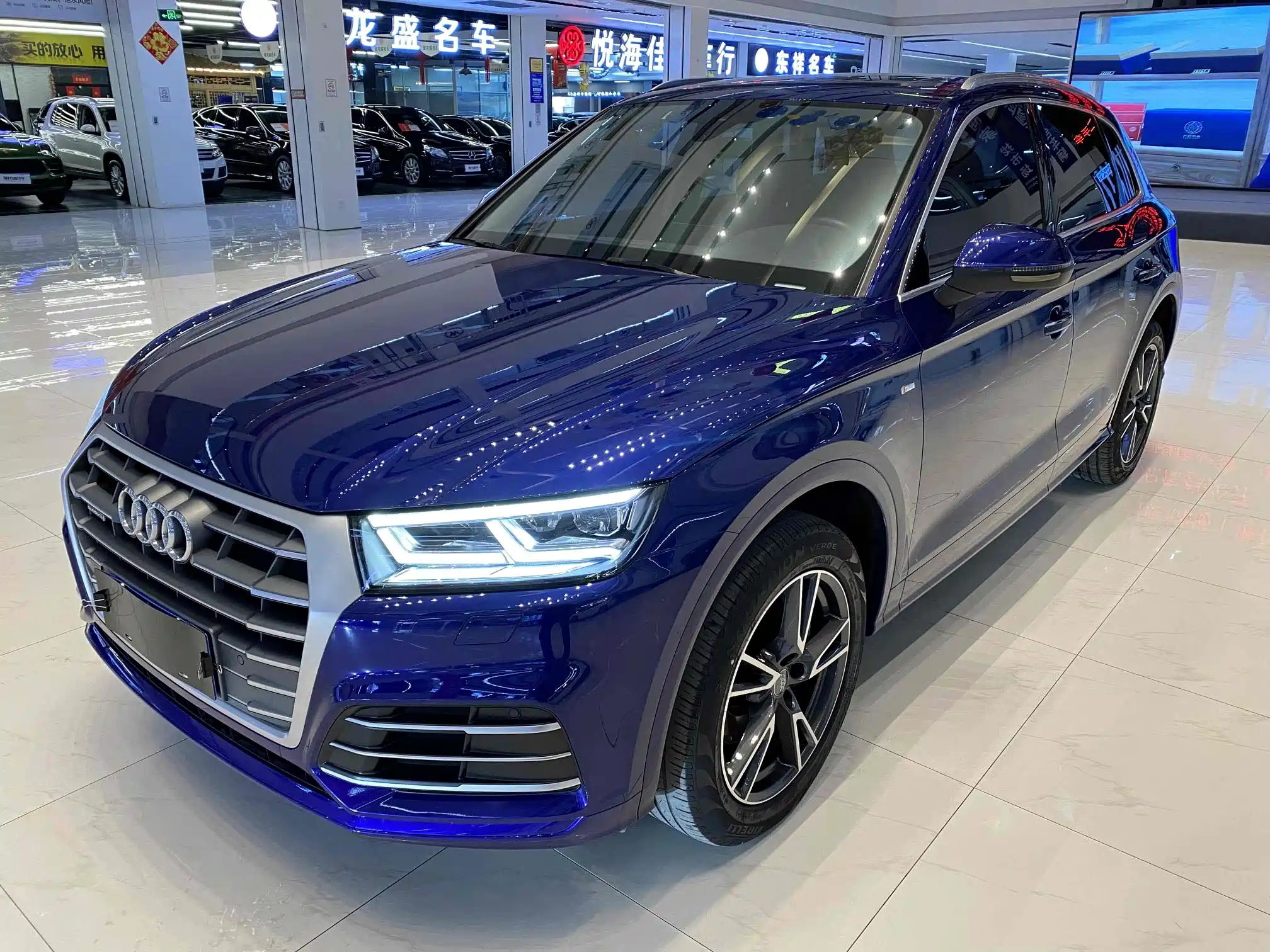 AUDI Q5L 2019