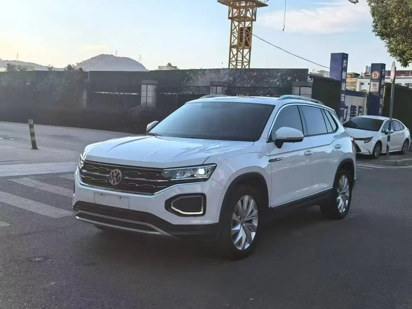 VOLKSWAGEN TAYRON 2020