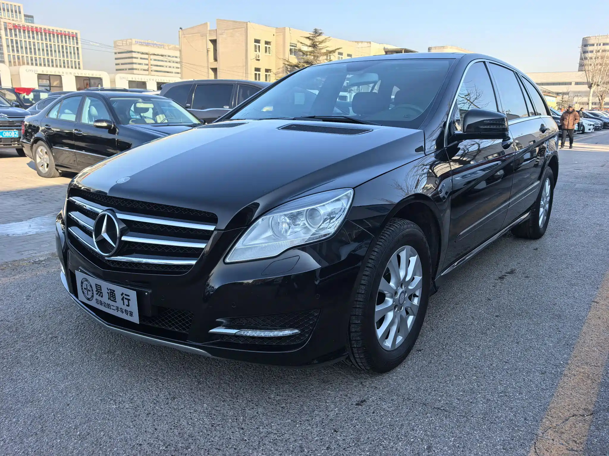 MERCEDES-BENZ R-CLASS 2015