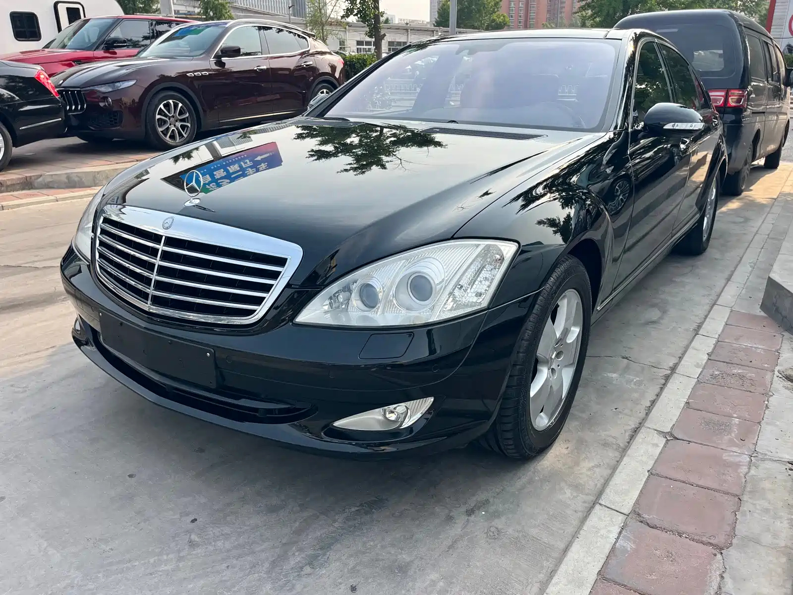 MERCEDES-BENZ S-CLASS 2006