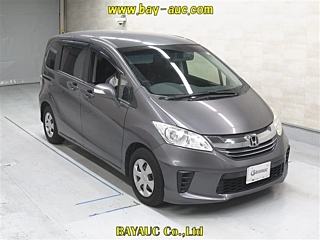 HONDA FREED 2015