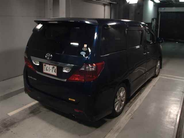 TOYOTA ALPHARD 2008