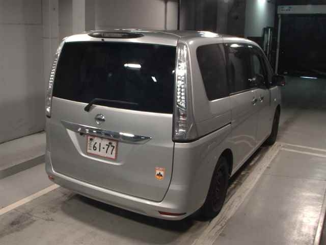 NISSAN SERENA 2013
