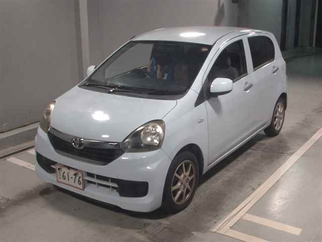 TOYOTA PIXIS EPOCH 2014