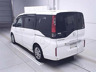 HONDA STEP WAGON 2015