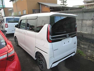 NISSAN ROOX 2025