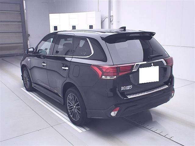 MITSUBISHI OUTLANDER PHEV 2018