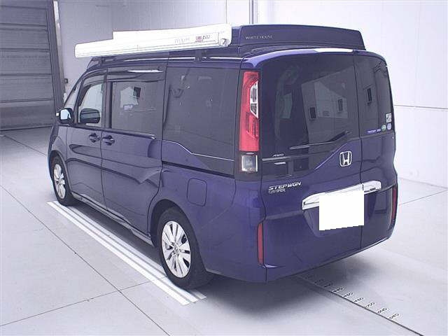 HONDA STEP WAGON 2017