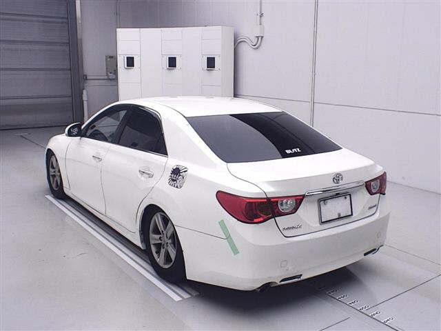 TOYOTA MARK X 2012