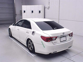 TOYOTA MARK X 2012