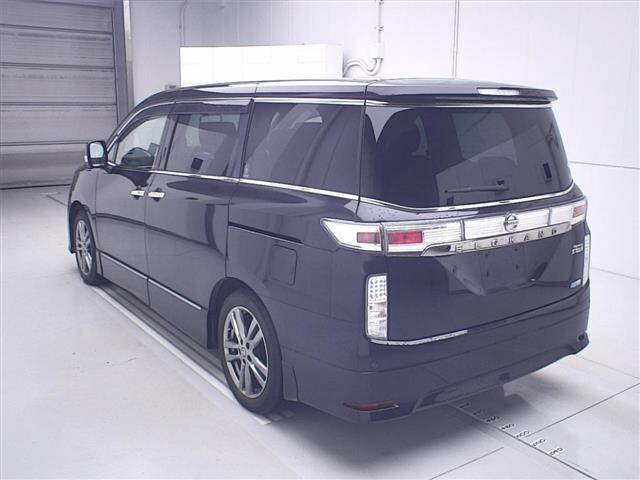 NISSAN ELGRAND 2012