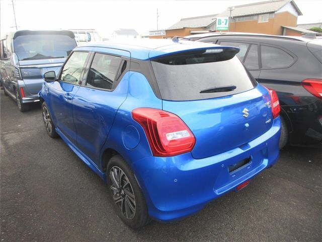 SUZUKI SWIFT 2023