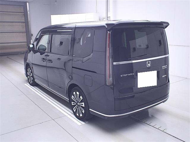HONDA STEP WAGON 2022